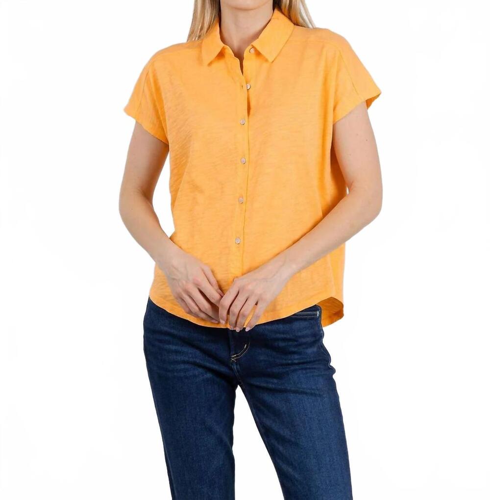 NEW ELLIOTT LAUREN bella button front tee in creamsicle